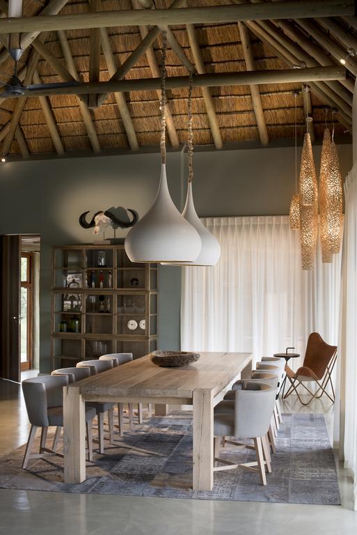 Mhondoro Safari Lodge & Villa Welgevonden Game Reserve Eksteriør billede