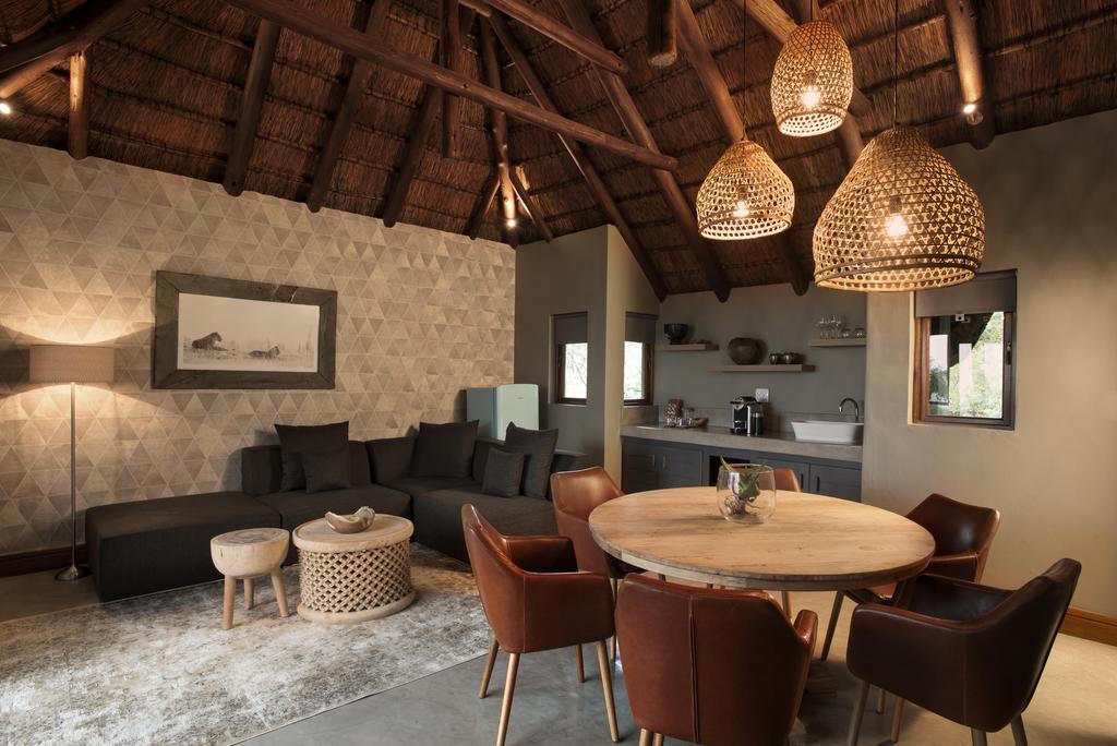Mhondoro Safari Lodge & Villa Welgevonden Game Reserve Eksteriør billede