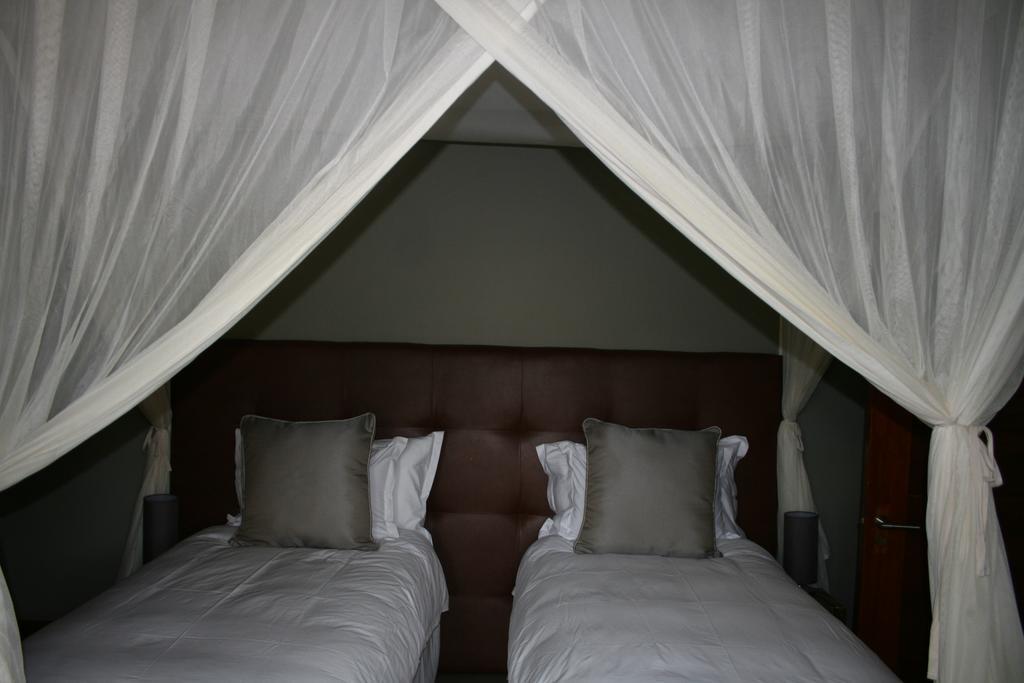 Mhondoro Safari Lodge & Villa Welgevonden Game Reserve Eksteriør billede