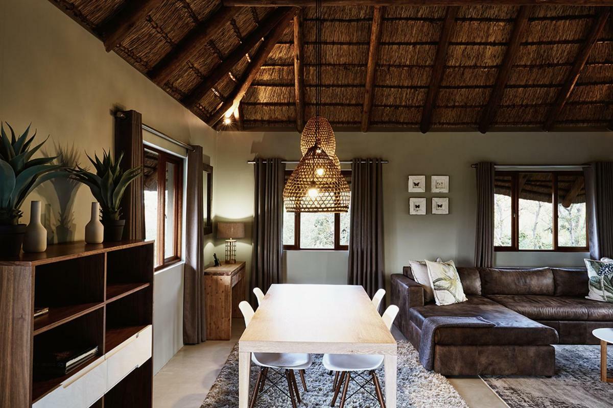 Mhondoro Safari Lodge & Villa Welgevonden Game Reserve Eksteriør billede